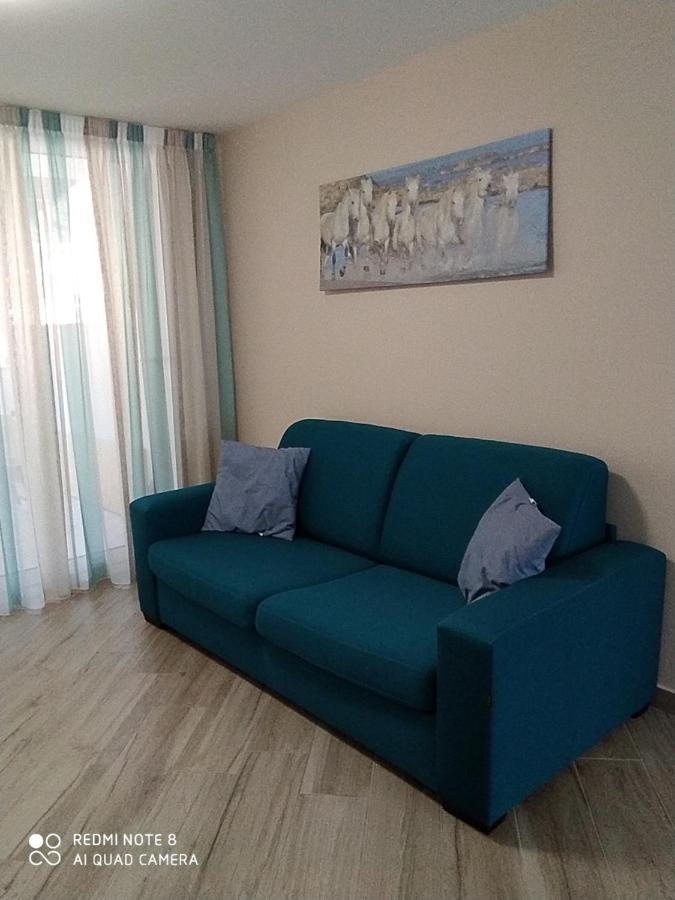 Attico Gloria & Greta Apartment กัสเตลลัมมาเร เดล โกลโฟ ภายนอก รูปภาพ