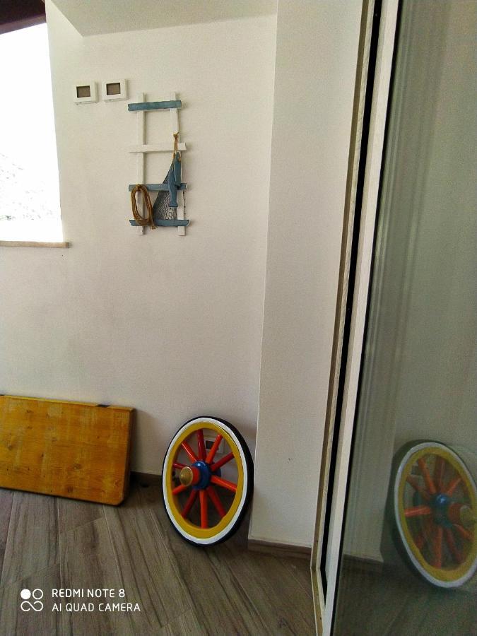 Attico Gloria & Greta Apartment กัสเตลลัมมาเร เดล โกลโฟ ภายนอก รูปภาพ