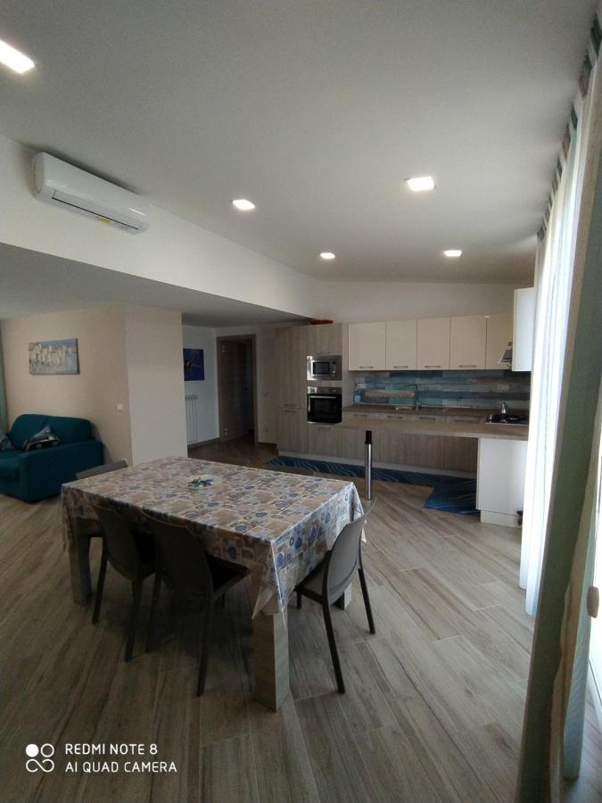 Attico Gloria & Greta Apartment กัสเตลลัมมาเร เดล โกลโฟ ภายนอก รูปภาพ